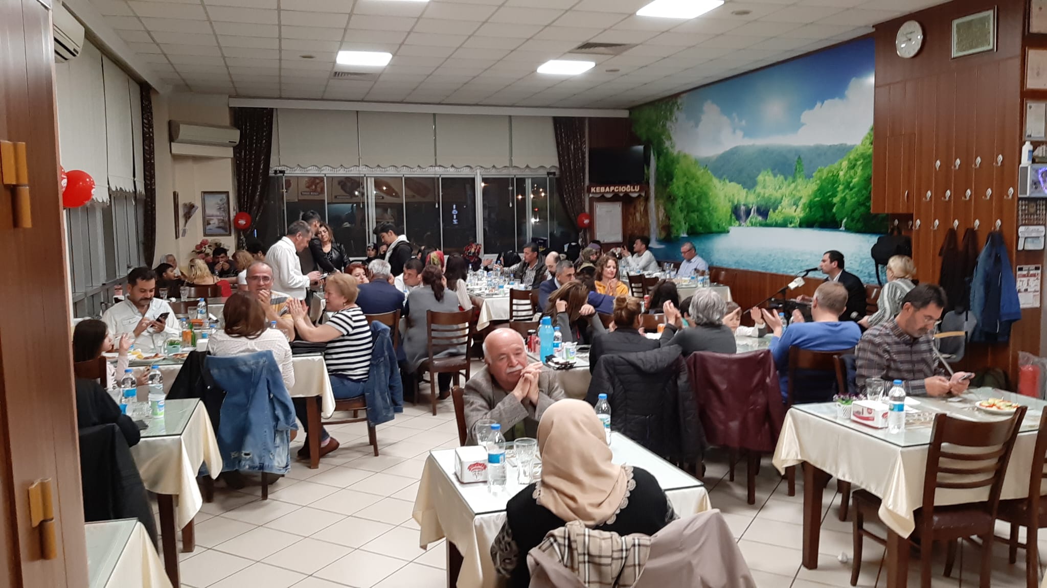 Kebapcıoğlu - Doğa Manzaralı Rahat Yemek Salonu